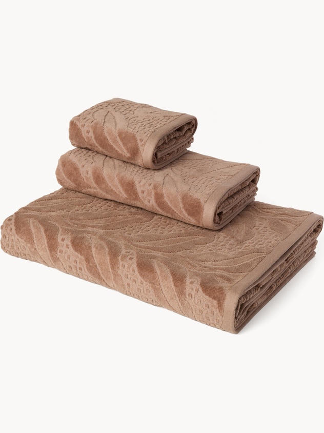Cotton velour towels with a jacquard leaf motif