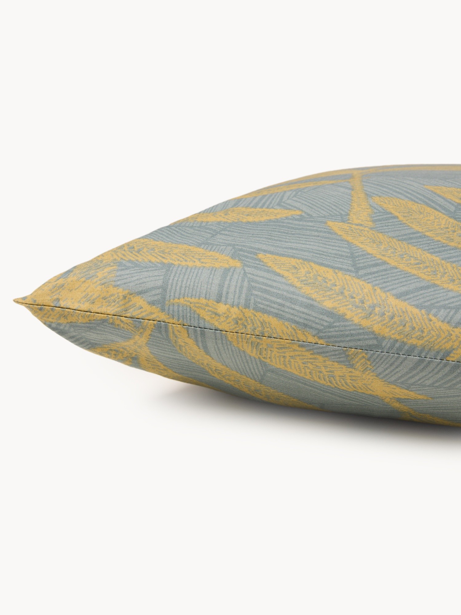 Leaf-patterned cotton percale pillowcase, Green, large image number 1