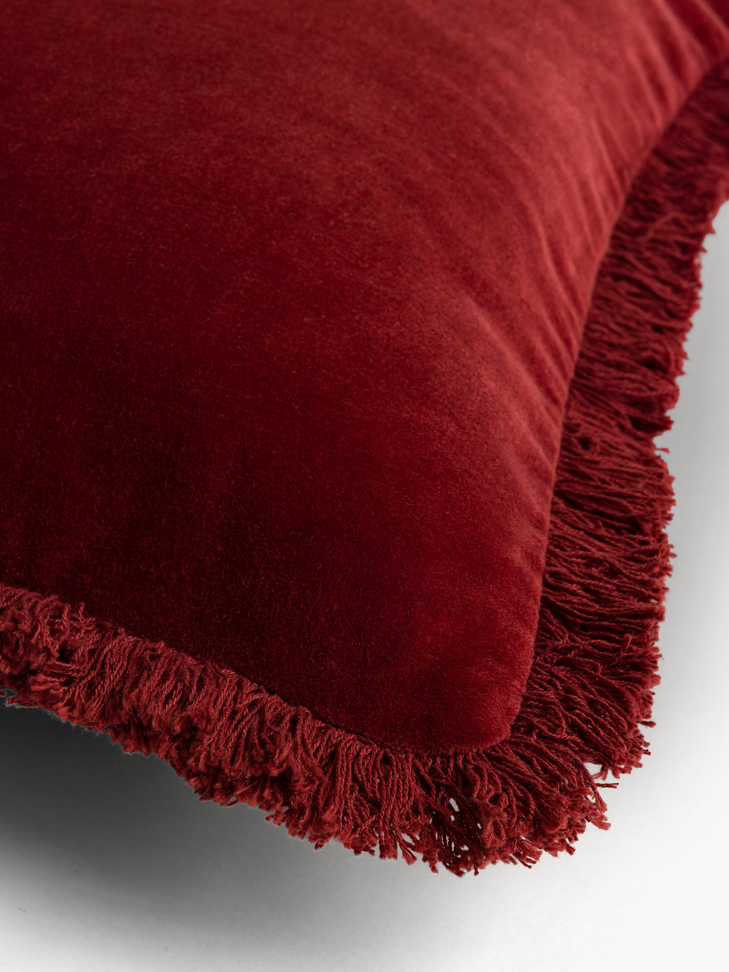 45x45 cm velvet cushion with fringes, Red Bordeaux, large image number 1